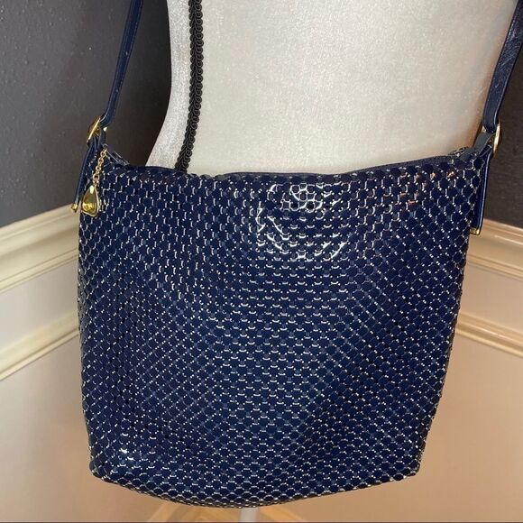 Whiting and Davis cross body alumesh purse - Picture 4 of 9